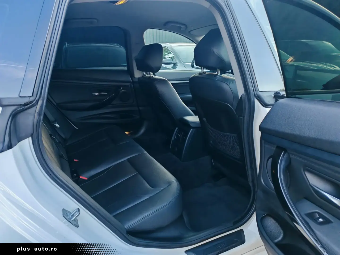 BMW Seria 3 318d GT Aut. Sport Line