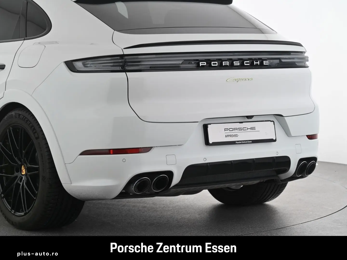 PORSCHE Cayenne E-Hybrid Coupe  SportDesign InnoDrive Bo