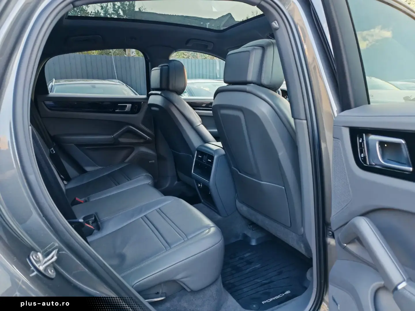 Porsche Cayenne Coupe