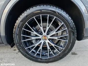 Porsche Cayenne Coupe