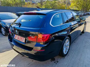 BMW Seria 5 530d Touring Aut.