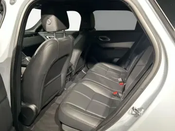 Land Rover Range Rover Velar Dynamic SE D200