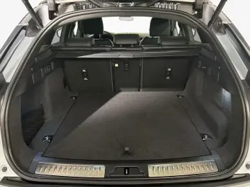 Land Rover Range Rover Velar Dynamic SE D200