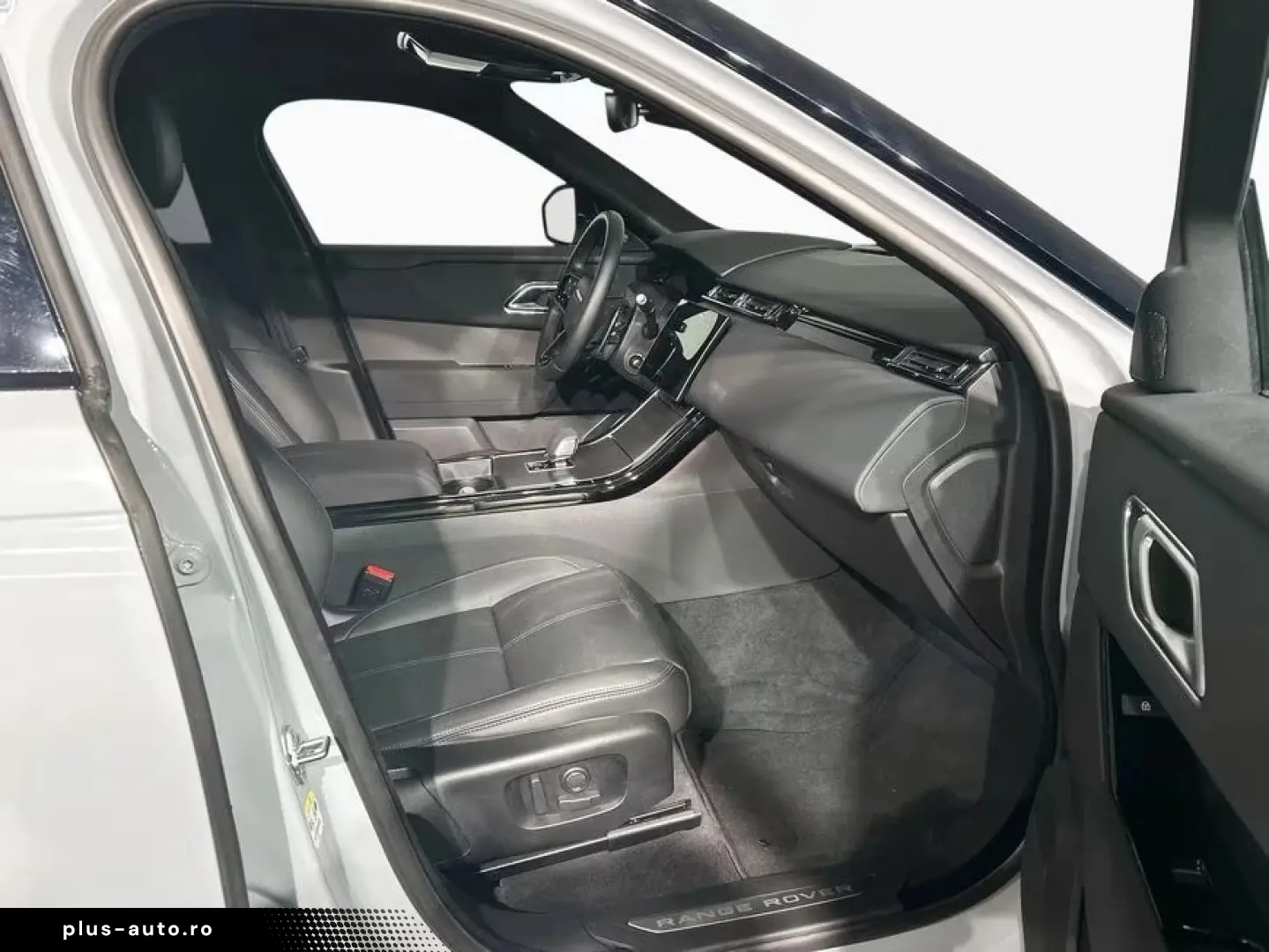 Land Rover Range Rover Velar Dynamic SE D200