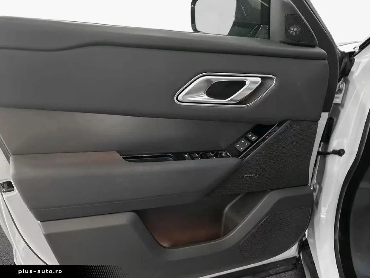 Land Rover Range Rover Velar Dynamic SE D200