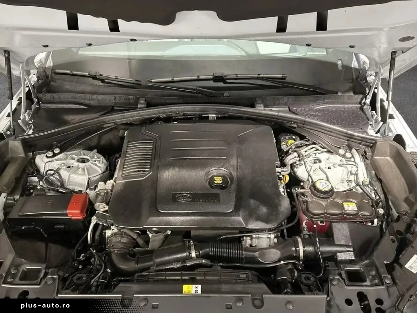 Land Rover Range Rover Velar Dynamic SE D200