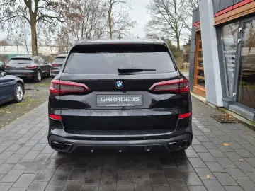 BMW X5 xDrive 30d M Sport B&W SKY LOUNGE AHK M-SITZE