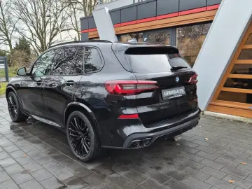BMW X5 xDrive 30d M Sport B&W SKY LOUNGE AHK M-SITZE