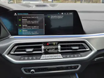 BMW X5 xDrive 30d M Sport B&W SKY LOUNGE AHK M-SITZE