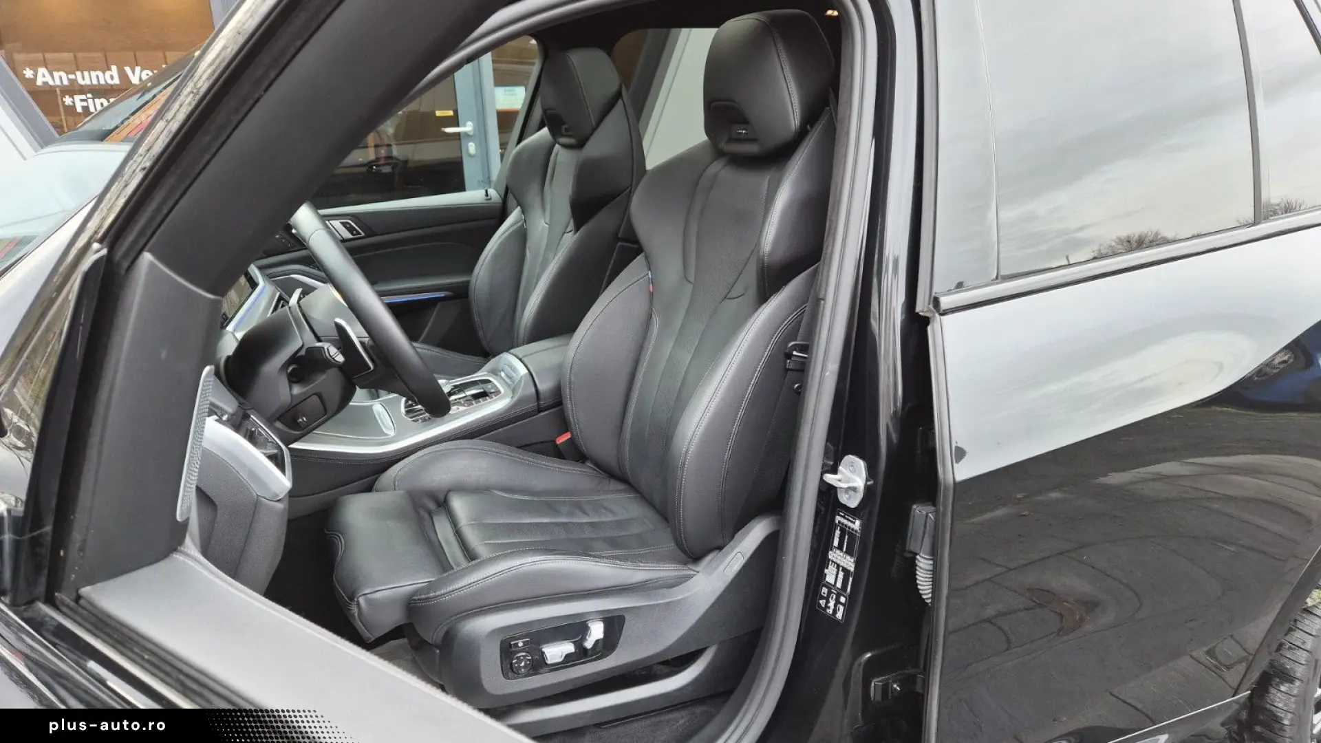 BMW X5 xDrive 30d M Sport B&W SKY LOUNGE AHK M-SITZE