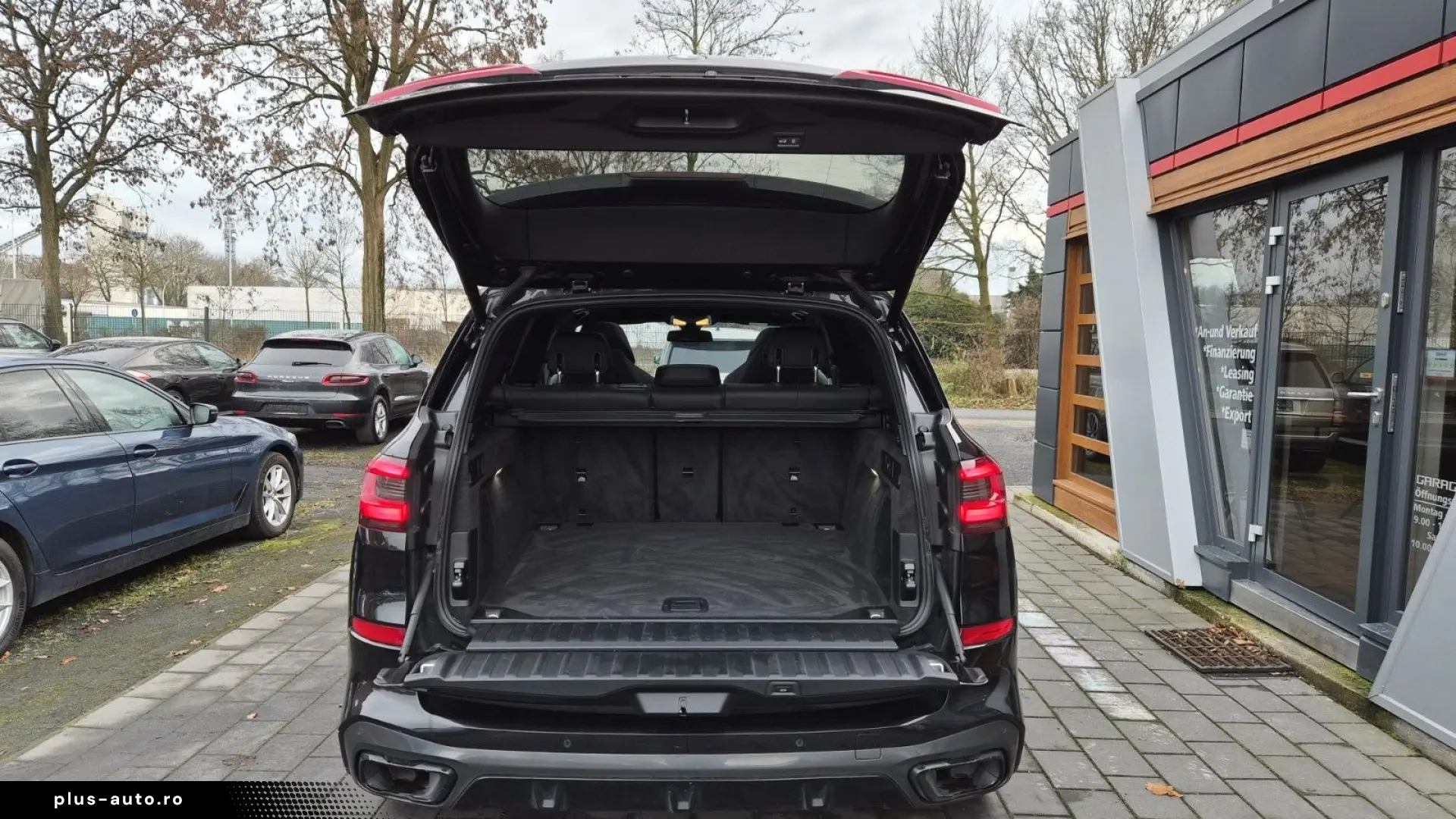 BMW X5 xDrive 30d M Sport B&W SKY LOUNGE AHK M-SITZE