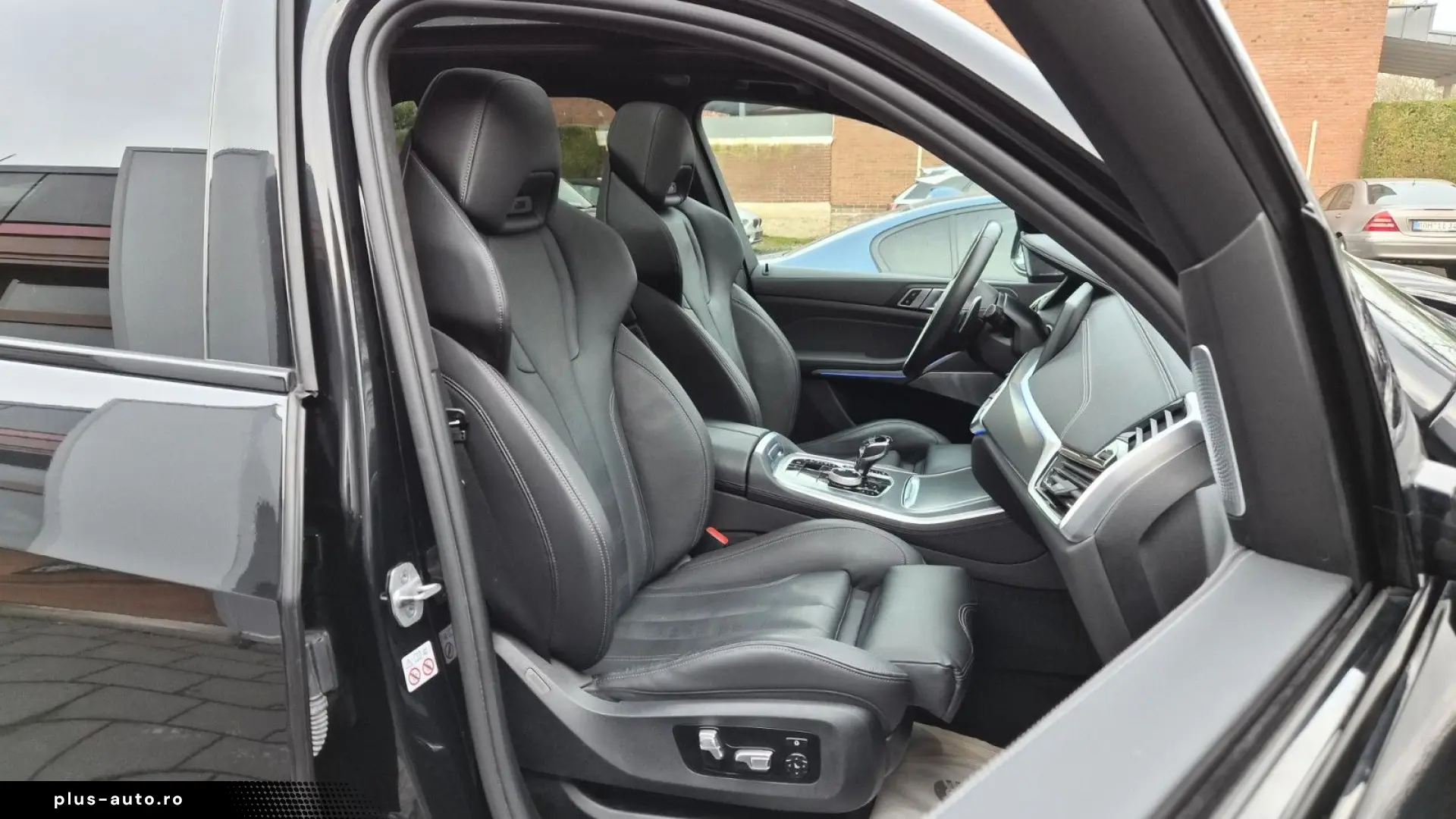 BMW X5 xDrive 30d M Sport B&W SKY LOUNGE AHK M-SITZE