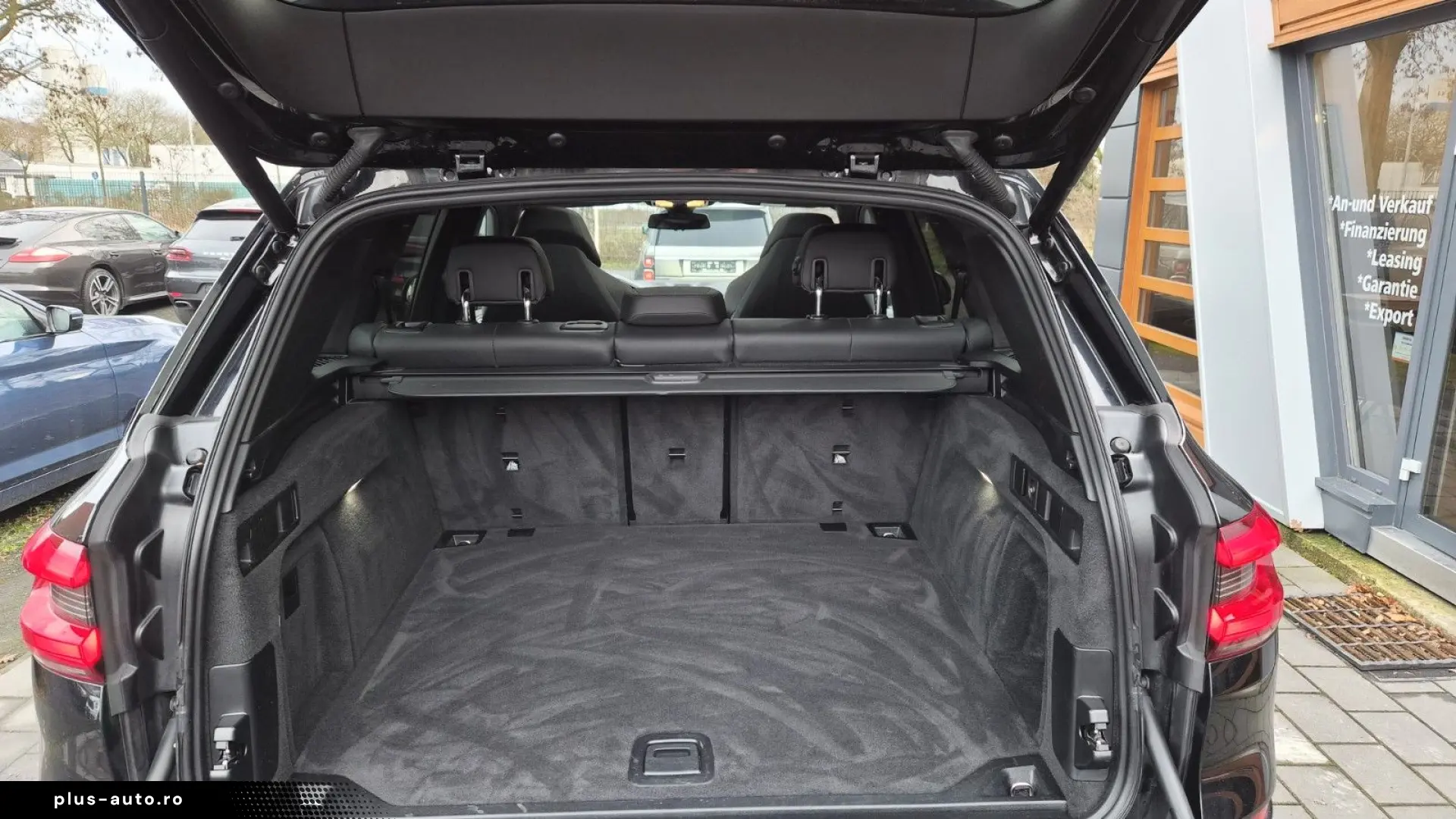 BMW X5 xDrive 30d M Sport B&W SKY LOUNGE AHK M-SITZE