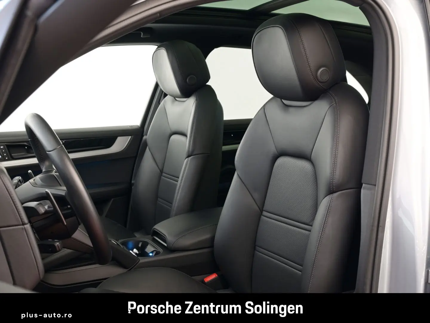 PORSCHE Cayenne E-Hybrid PANO Head-Up AHK INNO