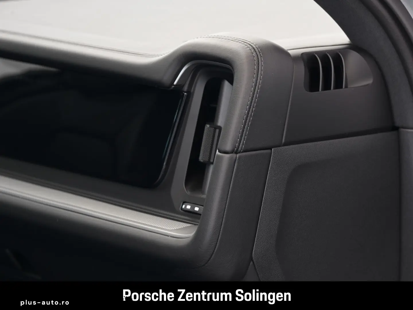 PORSCHE Cayenne E-Hybrid PANO Head-Up AHK INNO