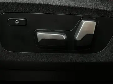 BMW X5 xDrive30d KAM LED DAB PARKASSIST SHADOWLINE