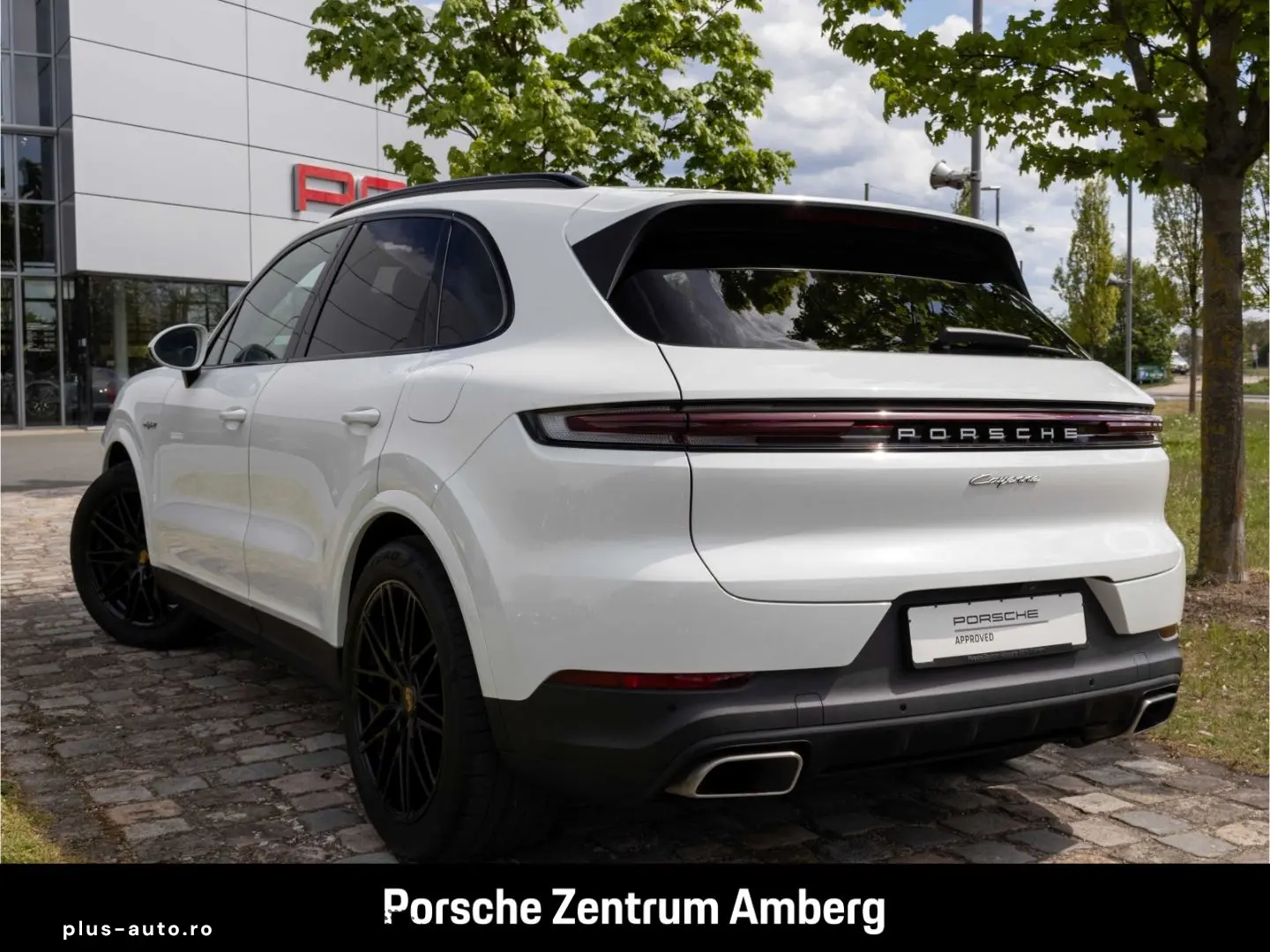 PORSCHE Cayenne E-Hybrid Luftfeder BOSE InnoDrive Panora