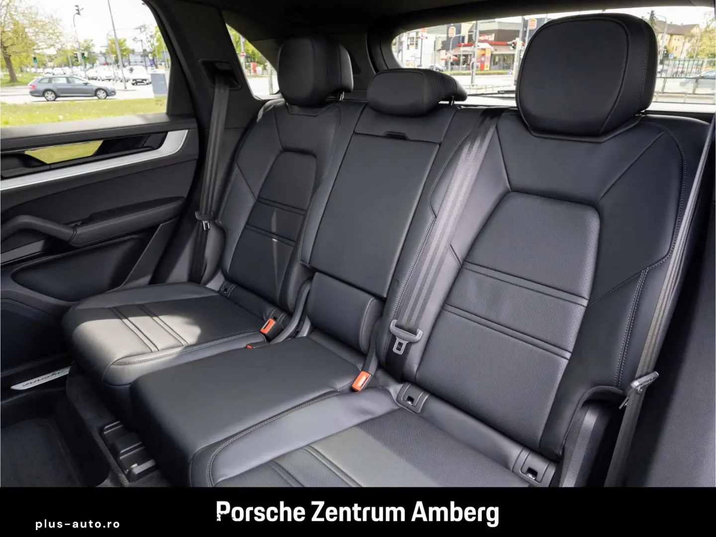 PORSCHE Cayenne E-Hybrid Luftfeder BOSE InnoDrive Panora