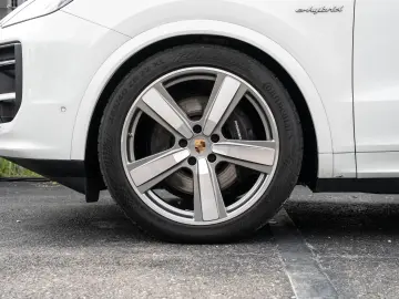 PORSCHE Cayenne E-Hybrid HD-Matrix LED 14 Wege Sitze&hellip;