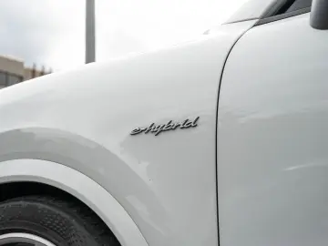 PORSCHE Cayenne E-Hybrid HD-Matrix LED 14 Wege Sitze&hellip;