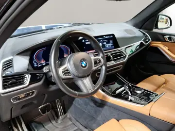 BMW X5 xDrive30d M Sport Standheizung AHK Head-Up