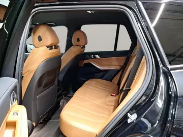 BMW X5 xDrive30d M Sport Standheizung AHK Head-Up