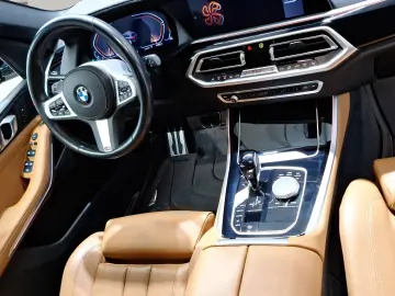 BMW X5 xDrive30d M Sport Standheizung AHK Head-Up