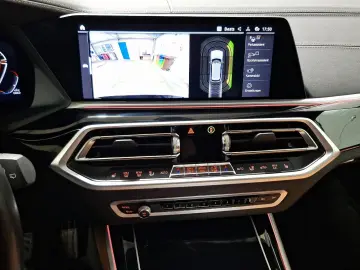 BMW X5 xDrive30d M Sport Standheizung AHK Head-Up