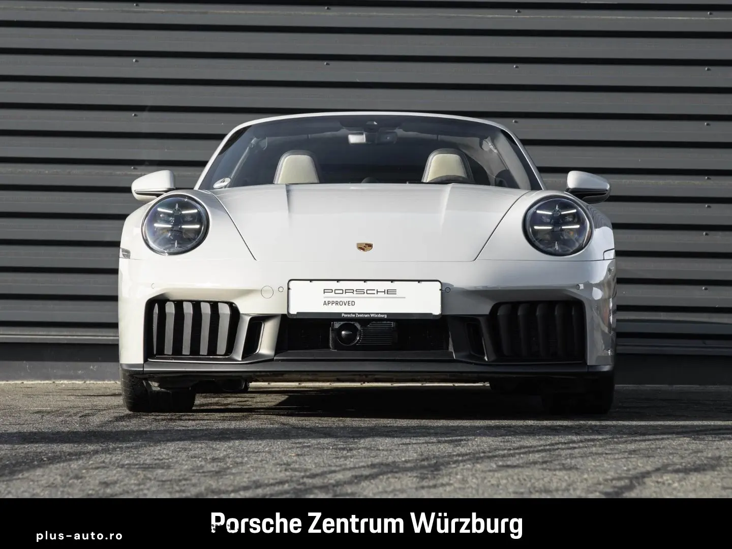 PORSCHE 992 911 Targa 4 GTS HA-Lenkung InnoDrive BOSE