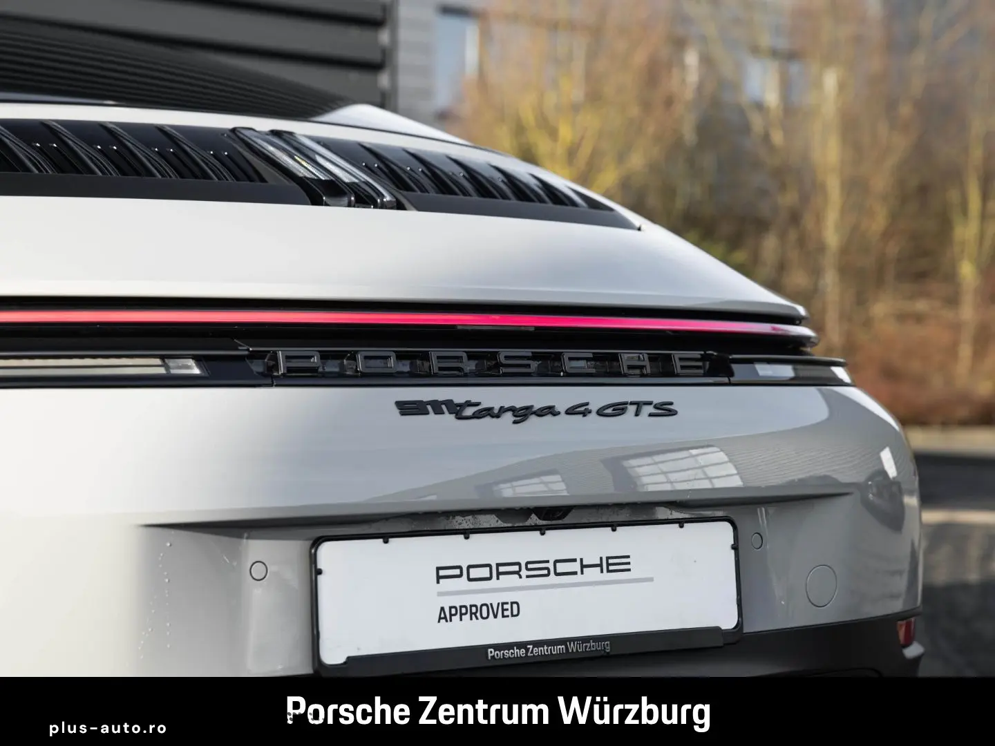 PORSCHE 992 911 Targa 4 GTS HA-Lenkung InnoDrive BOSE