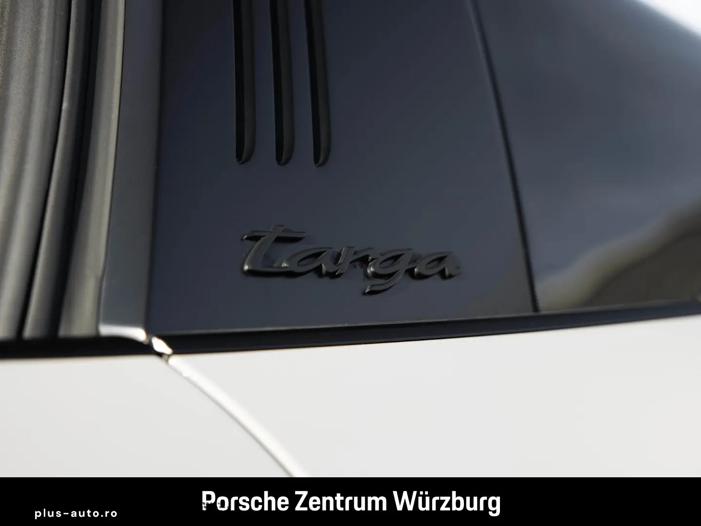 PORSCHE 992 911 Targa 4 GTS HA-Lenkung InnoDrive BOSE