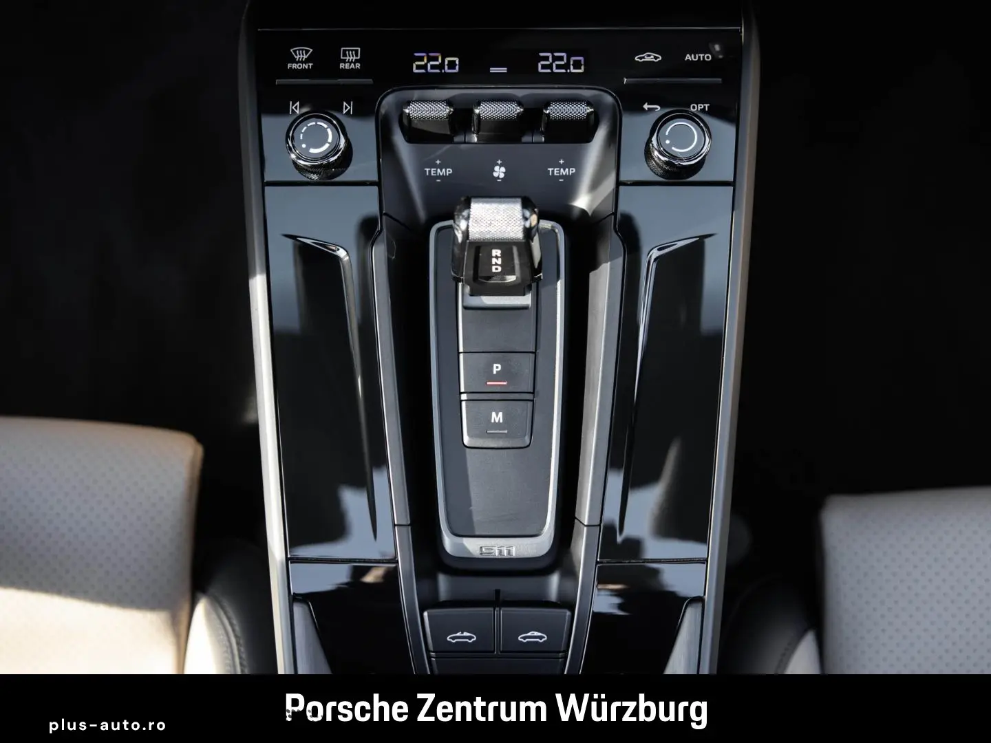 PORSCHE 992 911 Targa 4 GTS HA-Lenkung InnoDrive BOSE