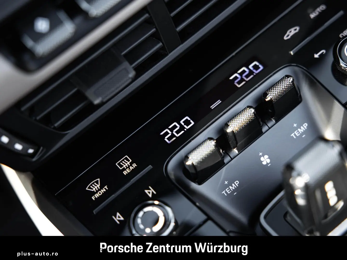 PORSCHE 992 911 Targa 4 GTS HA-Lenkung InnoDrive BOSE