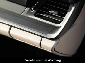 PORSCHE 992 911 Targa 4 GTS HA-Lenkung InnoDrive BOSE