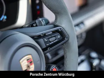 PORSCHE 992 911 Targa 4 GTS HA-Lenkung InnoDrive BOSE