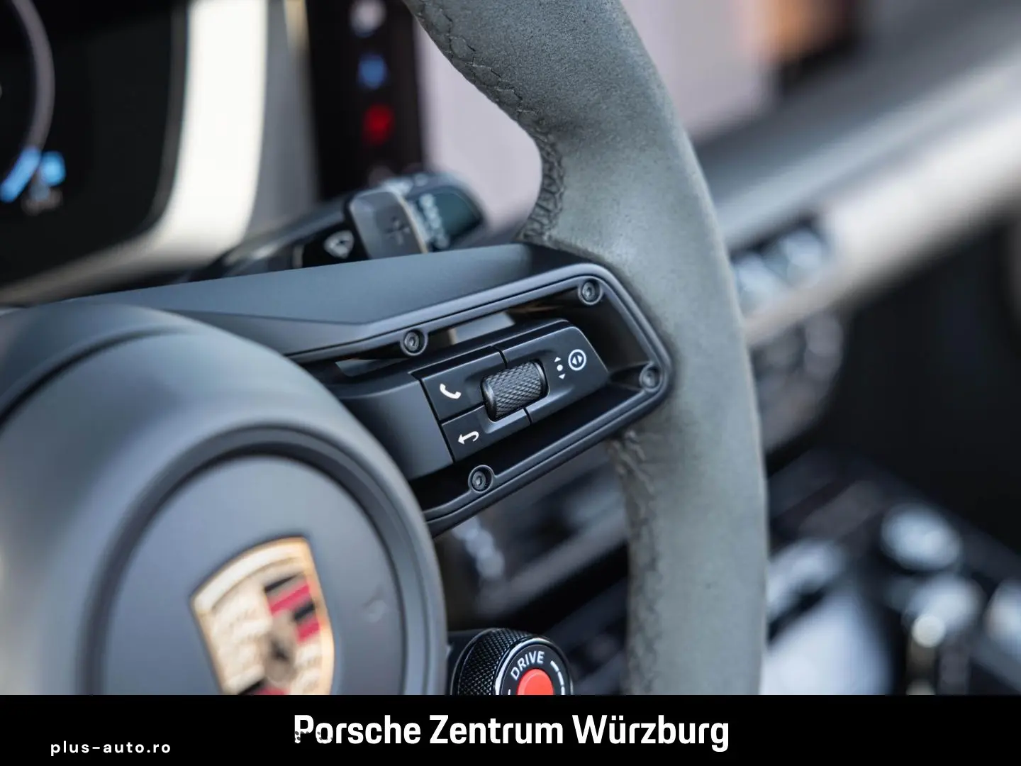 PORSCHE 992 911 Targa 4 GTS HA-Lenkung InnoDrive BOSE