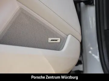 PORSCHE 992 911 Targa 4 GTS HA-Lenkung InnoDrive BOSE