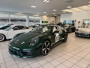 PORSCHE 911 992 Targa 4S Heritage Design Edition PTS