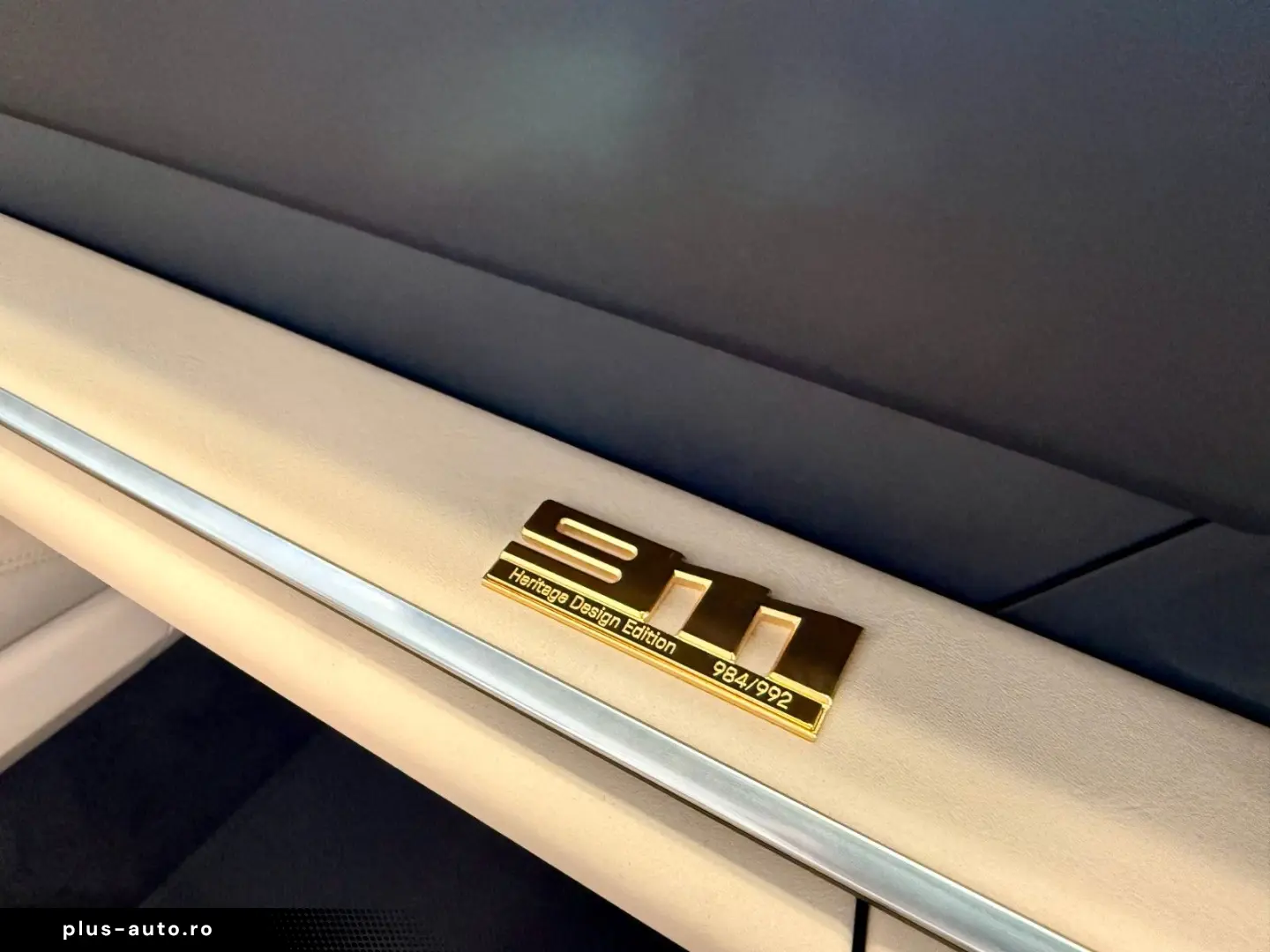 PORSCHE 911 992 Targa 4S Heritage Design Edition PTS