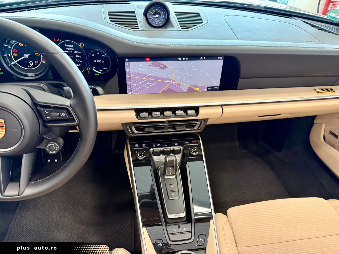 PORSCHE 911 992 Targa 4S Heritage Design Edition PTS