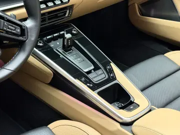 PORSCHE 911 Turbo S Cabriolet SportDesign Burmester AKRA