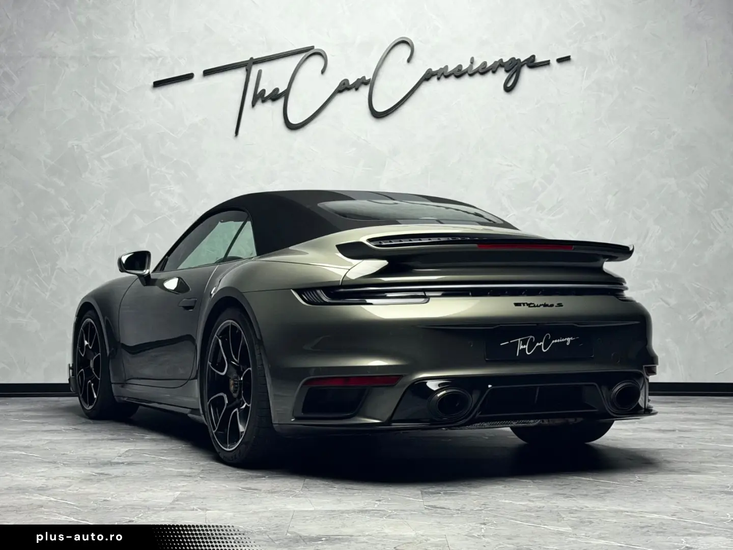 PORSCHE 911 Turbo S Cabriolet SportDesign Burmester AKRA