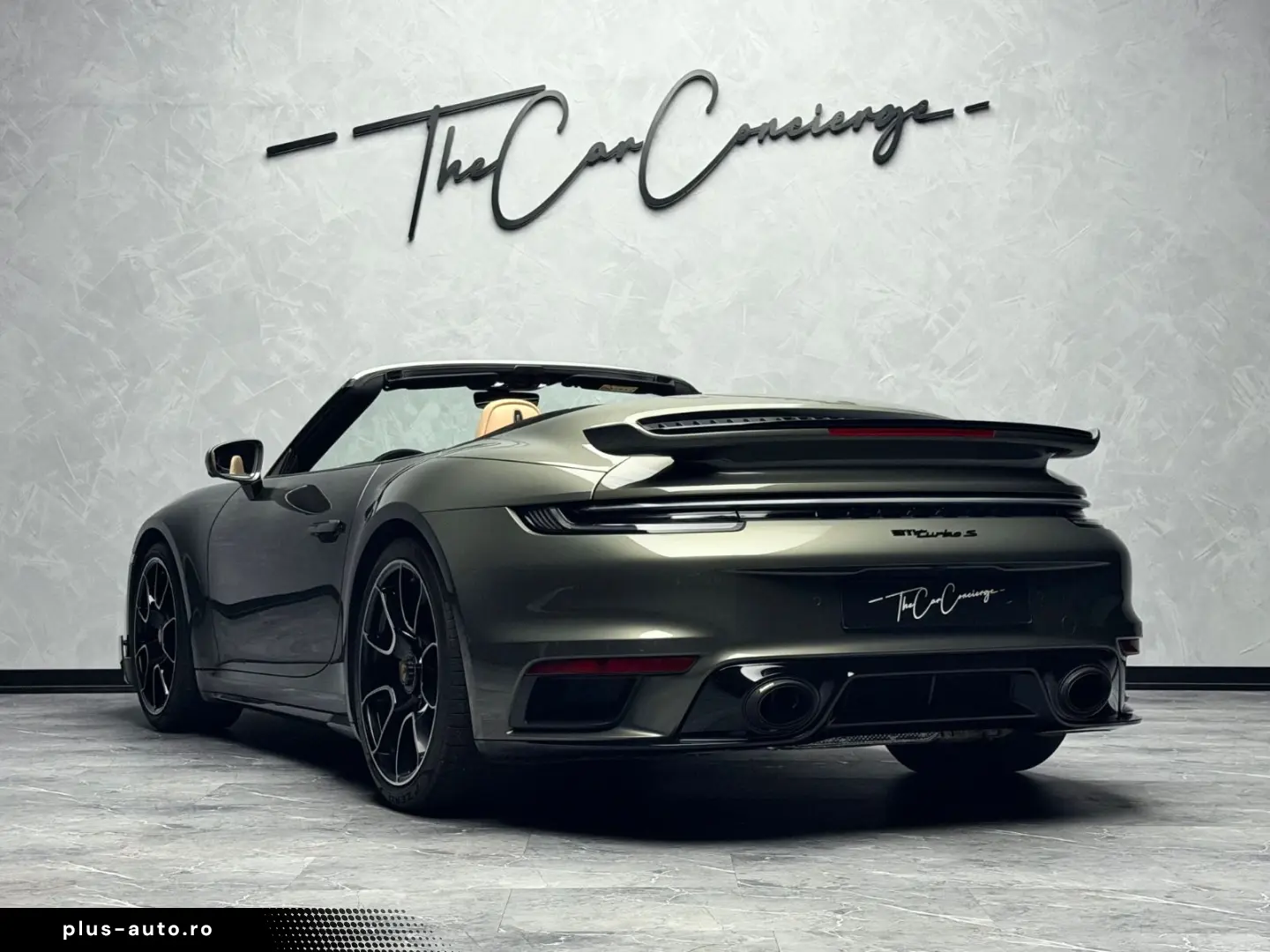 PORSCHE 911 Turbo S Cabriolet SportDesign Burmester AKRA