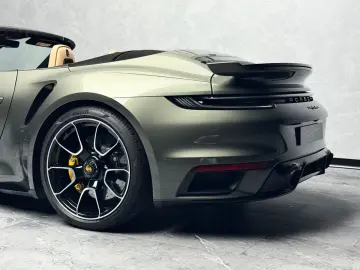 PORSCHE 911 Turbo S Cabriolet SportDesign Burmester AKRA