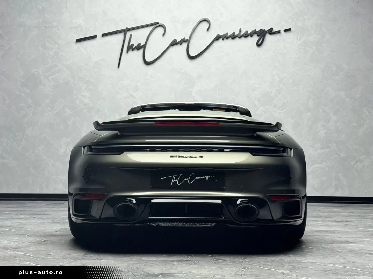 PORSCHE 911 Turbo S Cabriolet SportDesign Burmester AKRA