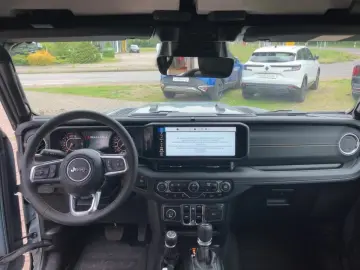 Jeep Wrangler MY24 Sahara 2.0l T-GDI 272PS 4x4