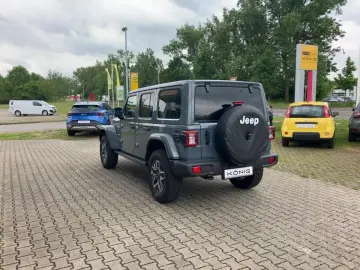 Jeep Wrangler MY24 Sahara 2.0l T-GDI 272PS 4x4