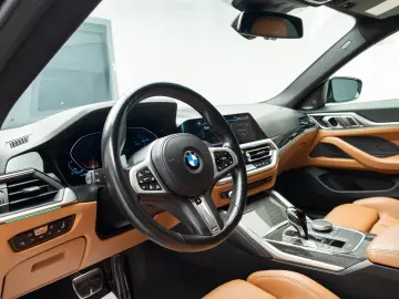 BMW M440i xDrive