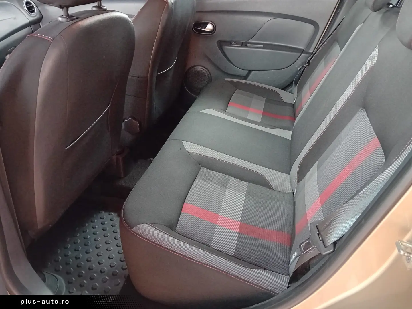 DACIA LOGAN MCV STEPWAY 0.9TCE 90CP 2020