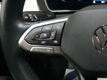 VW Passat Lim. Business 2.0 TSI